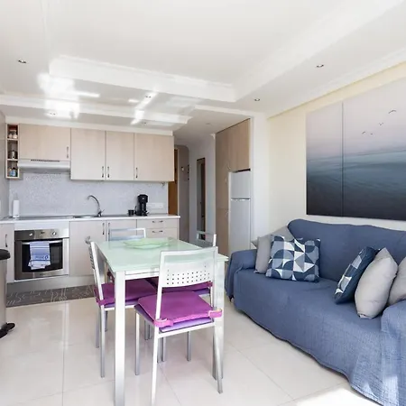 Playa Honda Seaviews By Sunkeyrents Apartamento *
